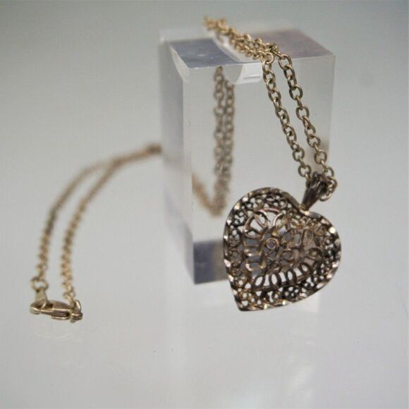 Heart Necklace Silver Color Pendant With Chain Love Friendship - Picture 4 of 6